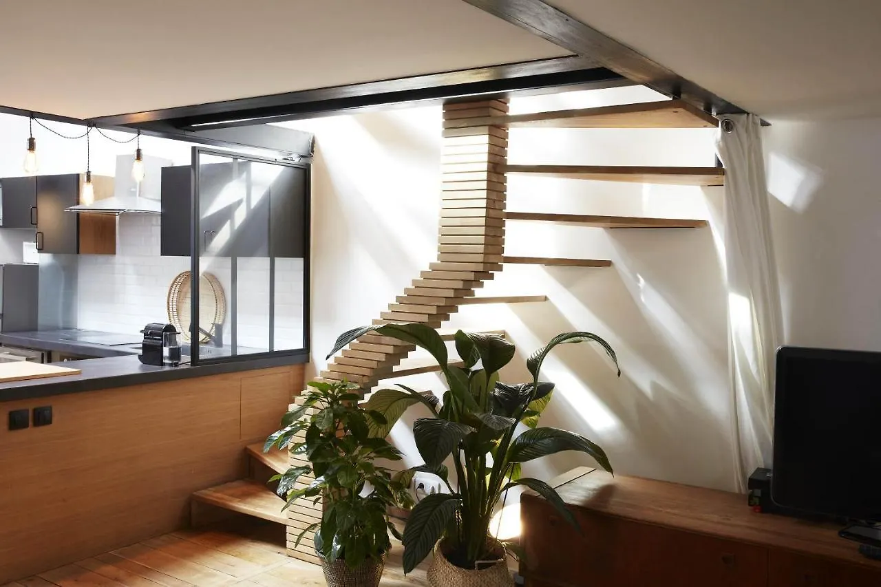 Appartement Loft D'Architecte Sur Le Vieux Port à Marseille 0*,  France